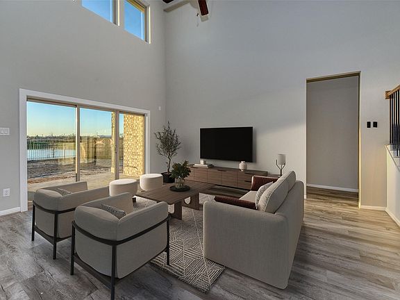 2nd image of 21122 Sunlight Grove Dr