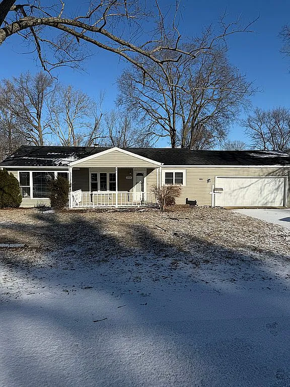 1836 W Hunt St photo 1