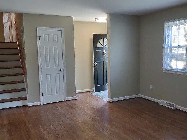 13208 Sherri Dr — Photo 4