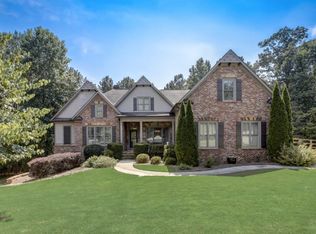 281 Patrick Cir, Suwanee, GA 30024