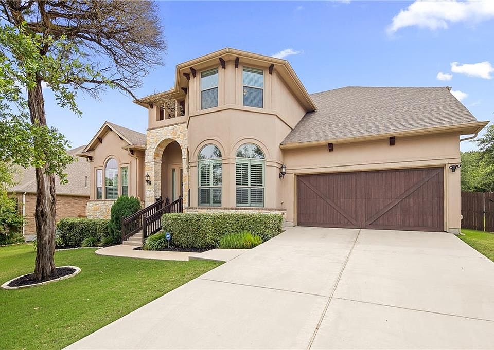 1st image of 530 Aspen Dr
