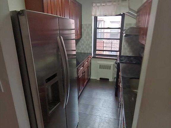 5th image of 3220 89th St #502