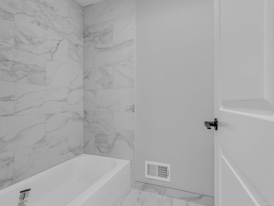 42419 Magnolia Dr, photo 21