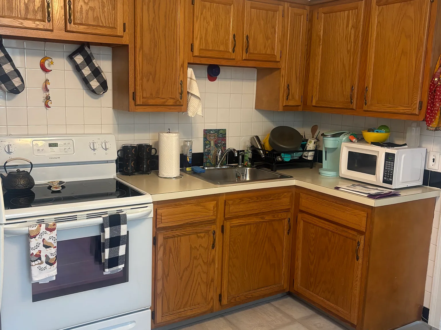 2 bed, 1000 sqft, $1,950 — Photo 3