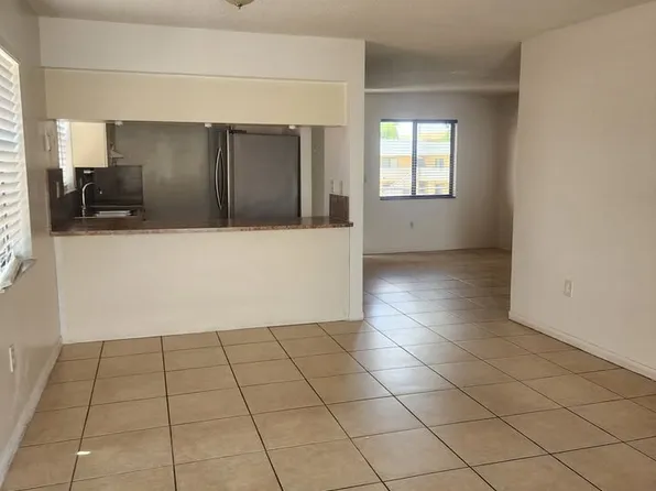 1461 W 42nd St APT 201, Hialeah, FL 33012