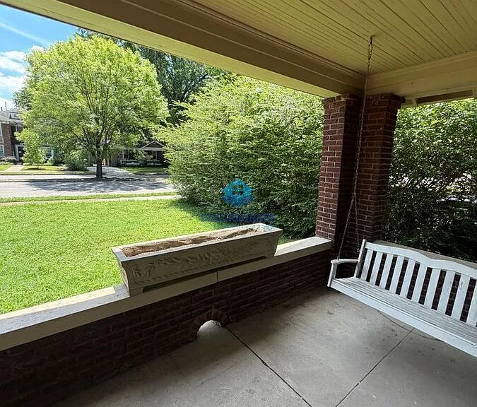 1828 Tutwiler Ave — Photo 2