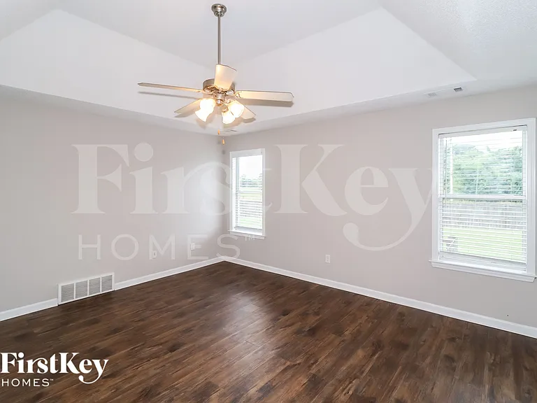 100 Misty Hill Cv — Photo 12