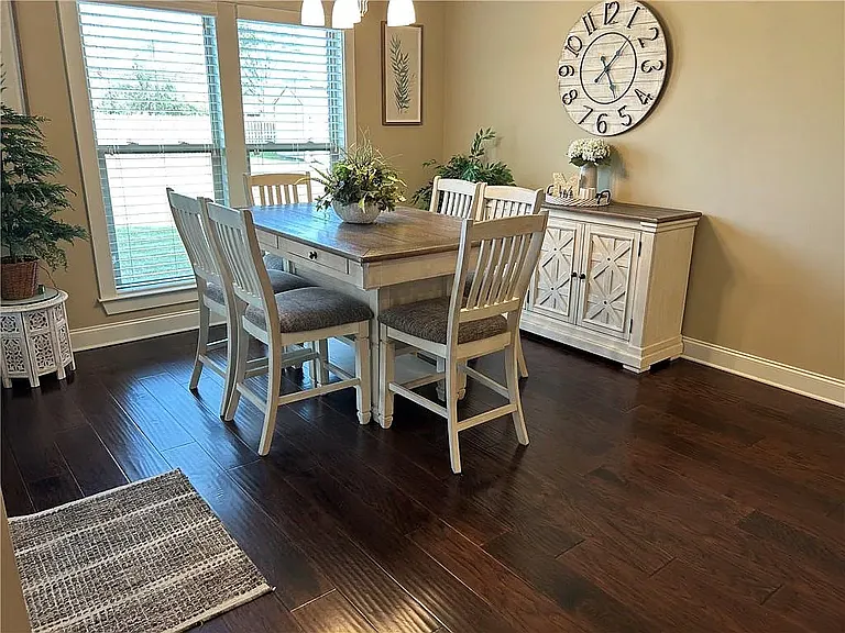 10937 Warrenton Rd — Photo 16
