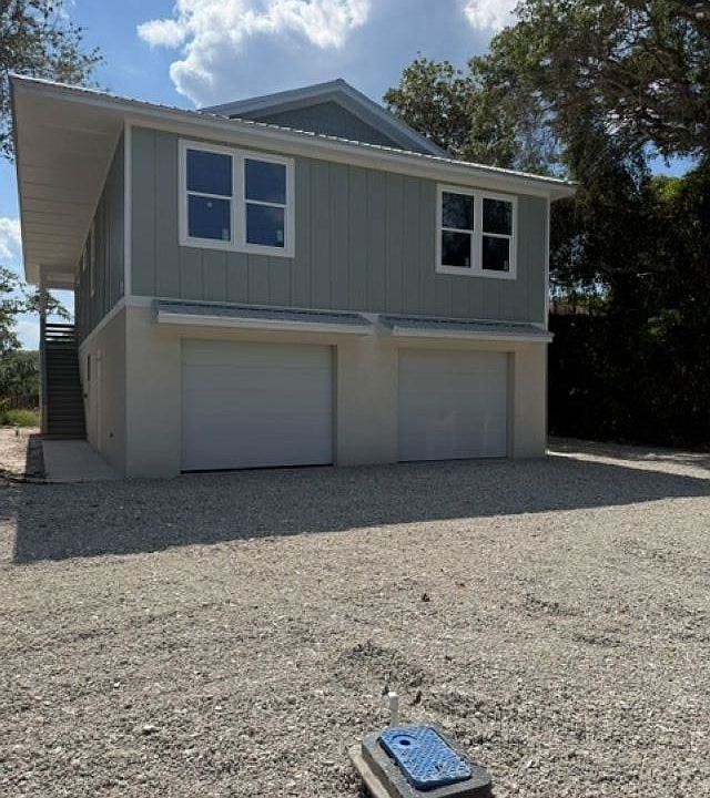 1st image of 221 Desoto Rd