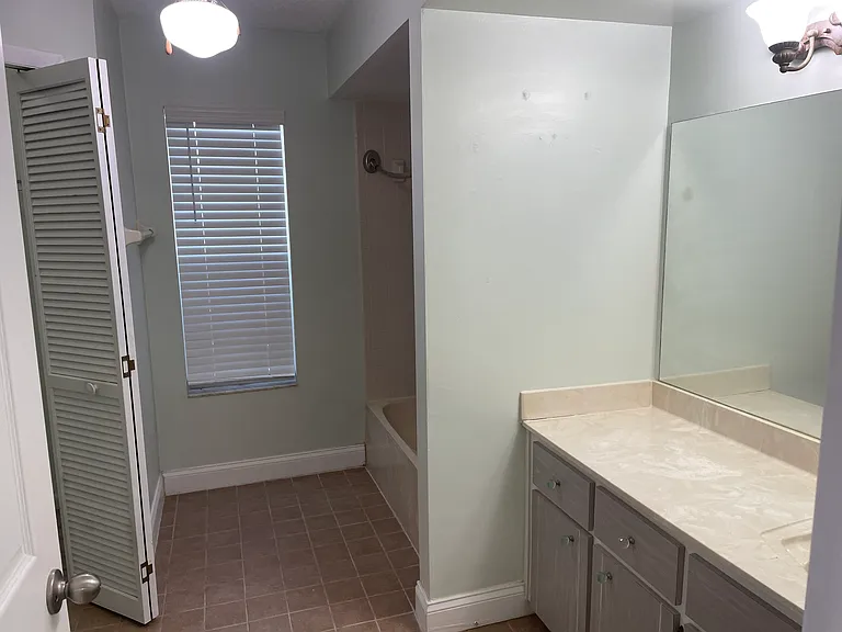 2219 Umbrella Tree Dr — Photo 23