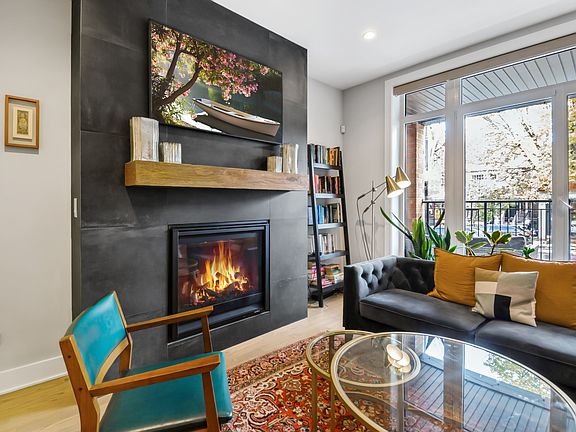 4th image of 4711 N Damen Ave #1S