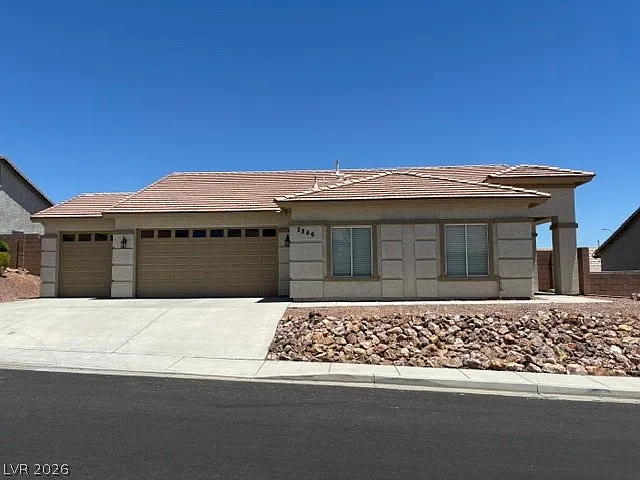 2866 Shimmering Bay St — Photo 1
