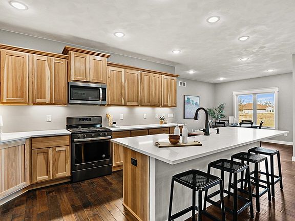 3rd image of 3814 W Fieldwood Dr