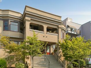2365 NW Northrup St UNIT E, Portland, OR 97210