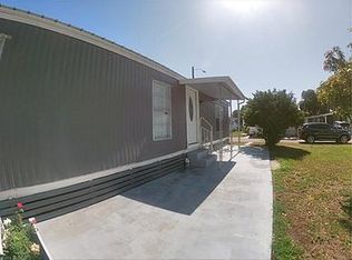 1004 Elm Ave, Saint Cloud, FL 34769
