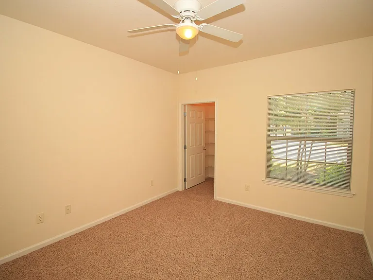 Oxford at Tech Ridge — Photo 19