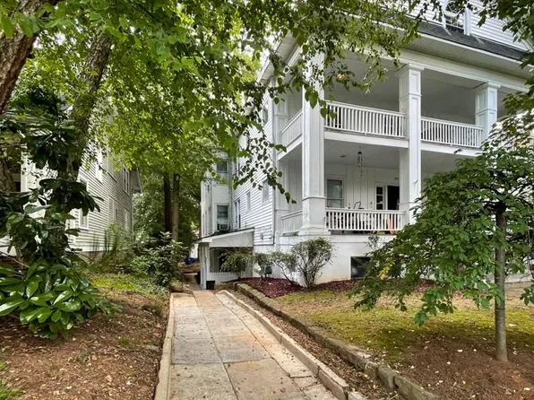122 Hillcrest Rd APT 6, Raleigh, NC 27605