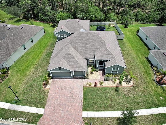 3rd image of 508 Stonebriar Dr SE