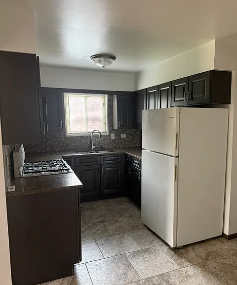 442 E Glenwood Dyer Rd #2W — Photo 3