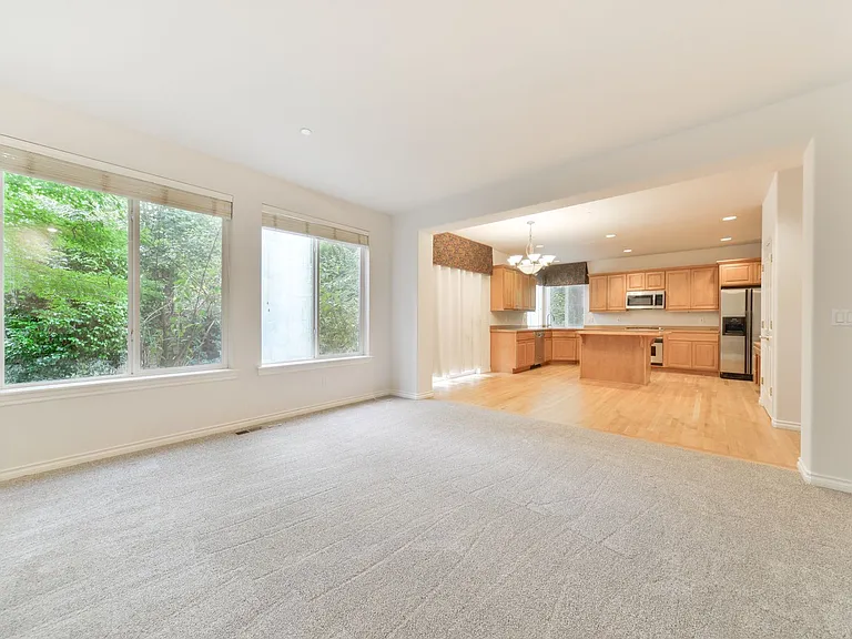 8428 NE 147th Pl — Photo 30
