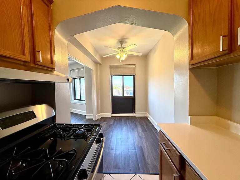 1033 W Loyola Ave #501 — Photo 12