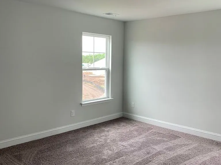 5025 Magnolia Village Way — Photo 38