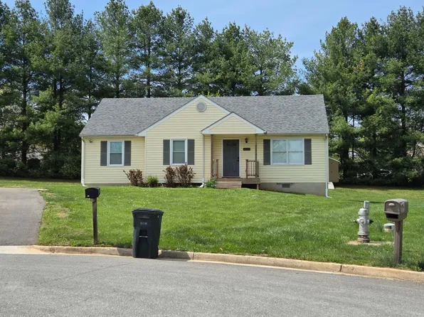 501 Bent Oak Ct, Lynchburg, VA 24502