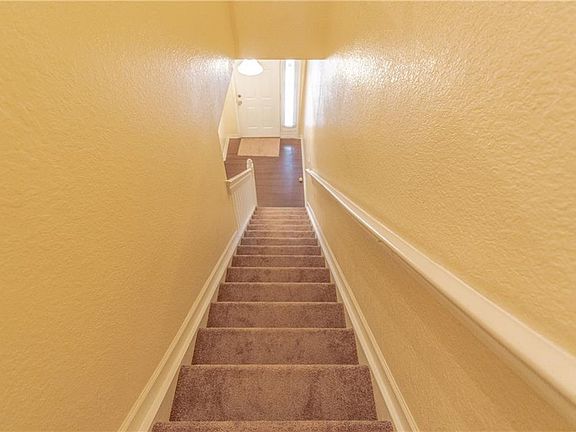 5th image of 5017 Hawkstone Dr