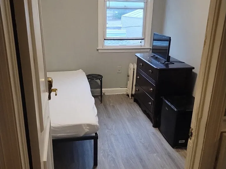 87 Glen Cove Ave #1 — Photo 13