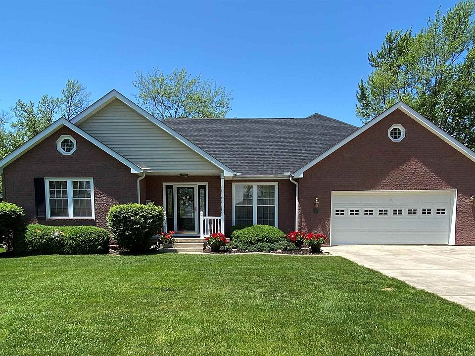 1st image of 104 N Homer Ln