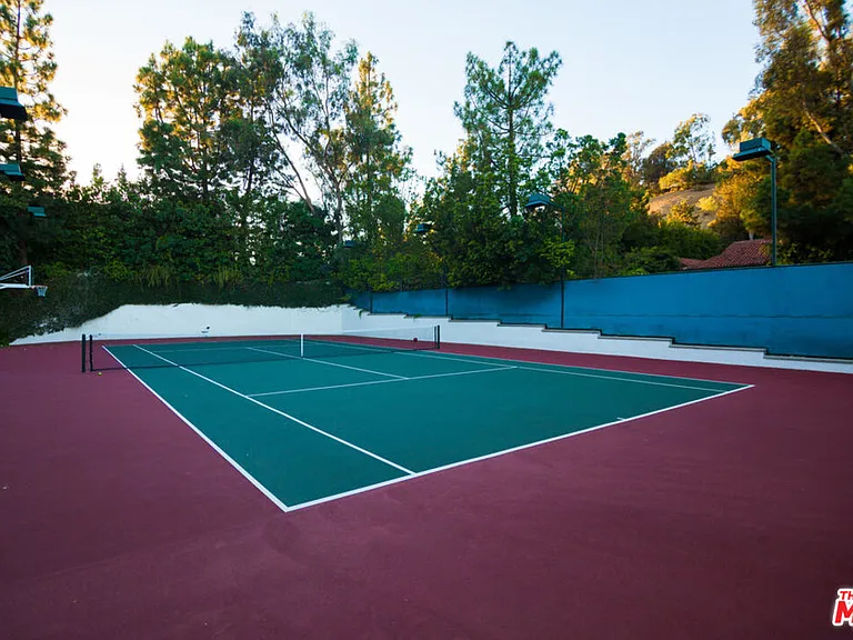 12140 Summit Ct — Photo 27