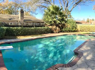 206 Saint Finans Way, Houston, TX 77015