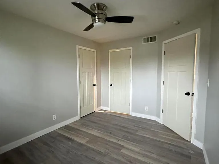 3405 Balboa Ln — Photo 8