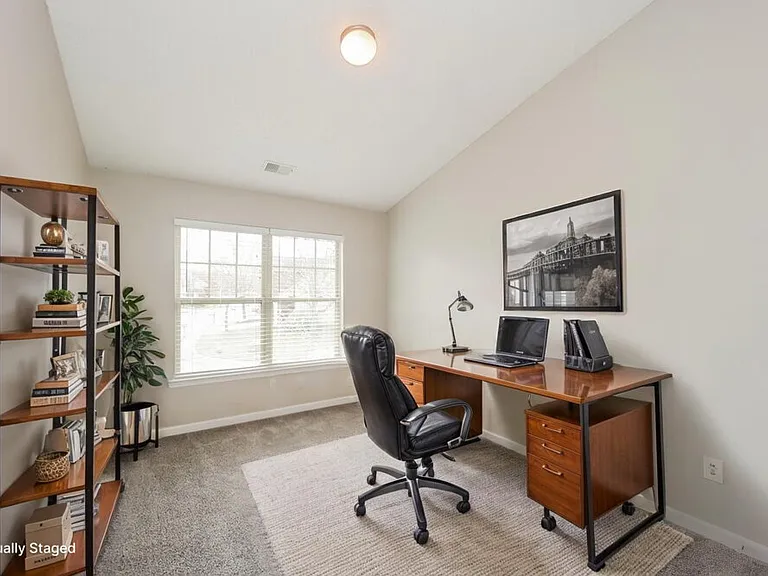 3076 Broadleaf Trl — Photo 16
