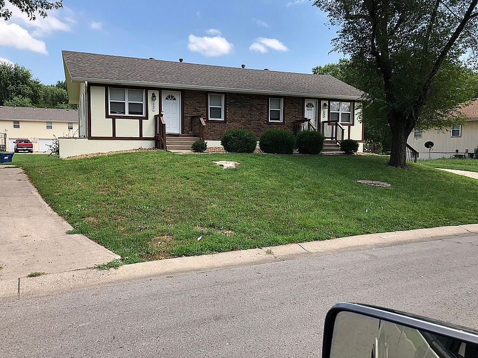 2nd image of 335 N Downey Ave