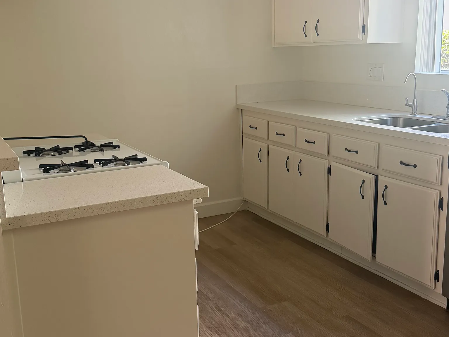 2 bed, $2,800 — Photo 4