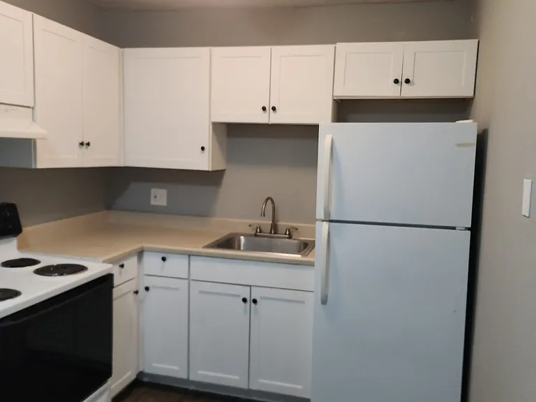 4640 Oberlin Ave #B3 — Photo 2