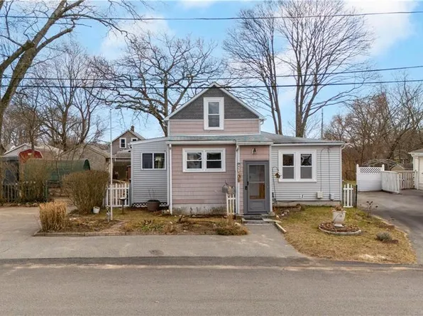 64 Hazard Ave, Warwick, RI 02889