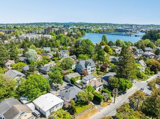 727 Craigflower Rd, Victoria, BC V9A2W6