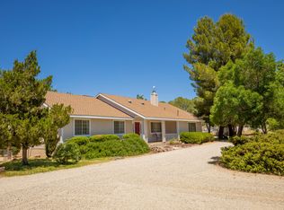 5265 61st St W, Rosamond, CA 93560