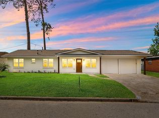 1041 Gardendale Dr, Houston, TX 77018