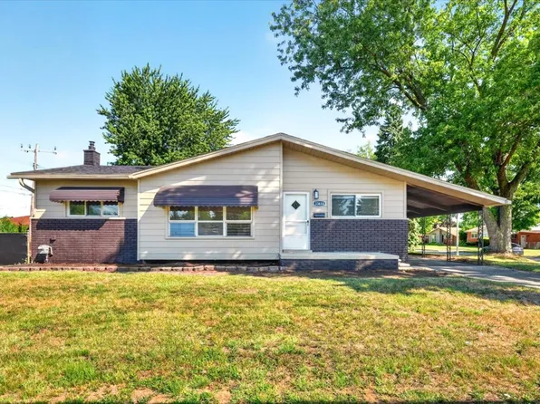 33618 Warren Rd, Westland, MI 48185