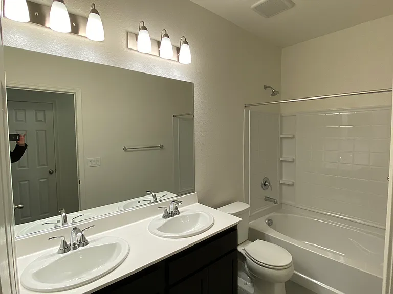 660 Broadfork Cir — Photo 18