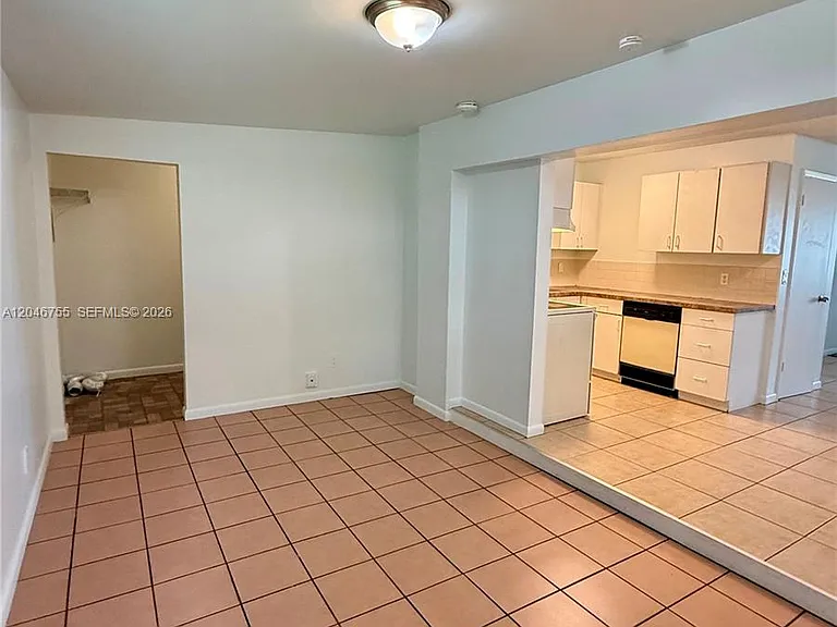 12096 Dolphin Dr — Photo 5
