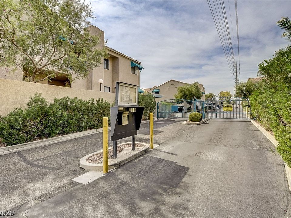 1st image of 4420 Woodpine Dr Unit 103