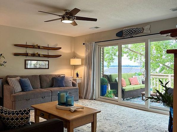 120 Clark Rd Unit A-20