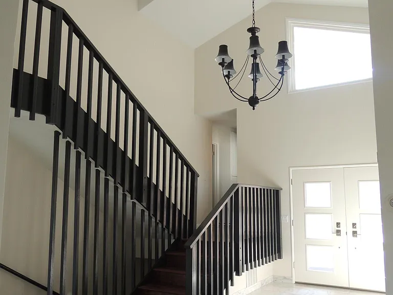 4527 Vista Largo — Photo 12