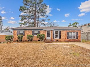 2606 Dumbarton Rd, Fayetteville, NC 28306