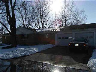 4th image of 601-603 N Casterline Dr