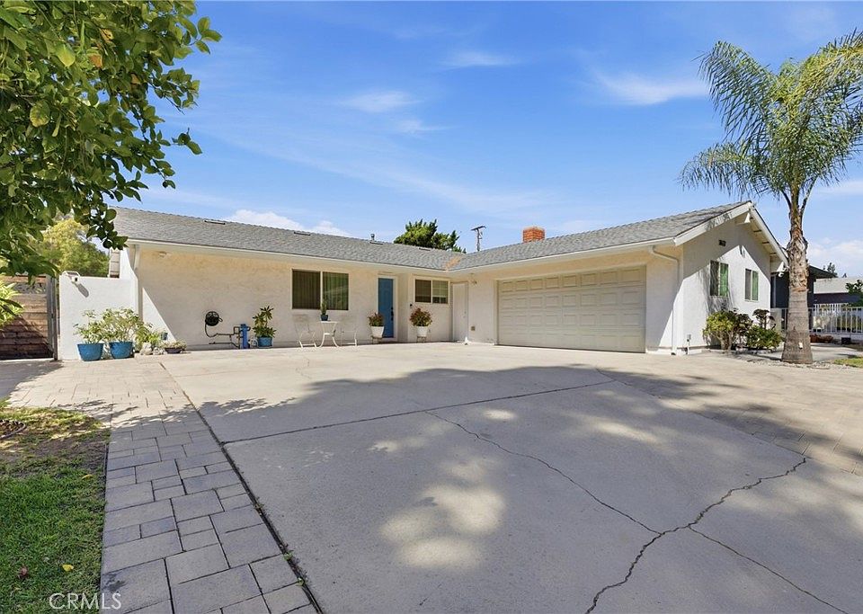 1st image of 11637 Prager Ave